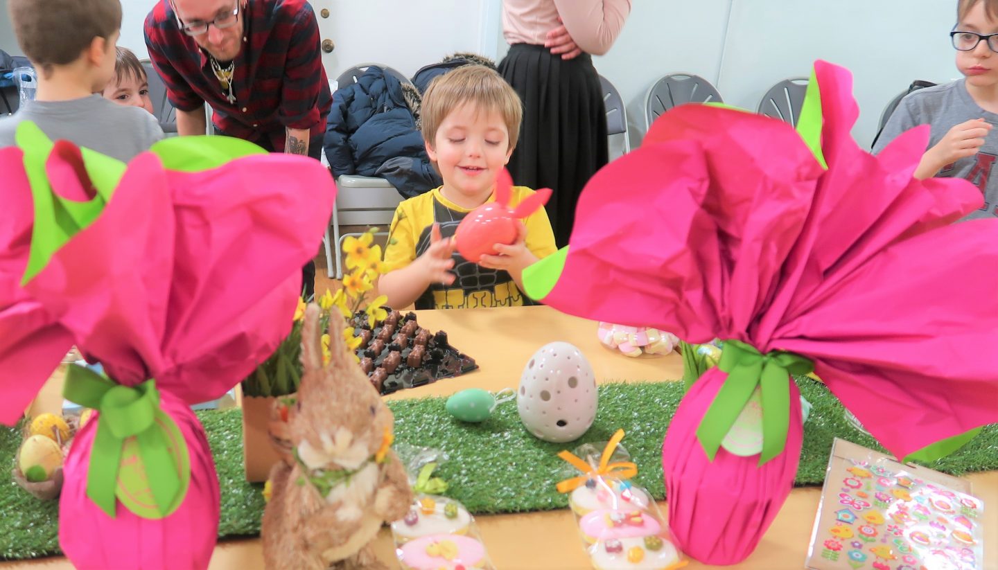 Easter at Queensgate – Moose & Bess’s First Qblogger Event